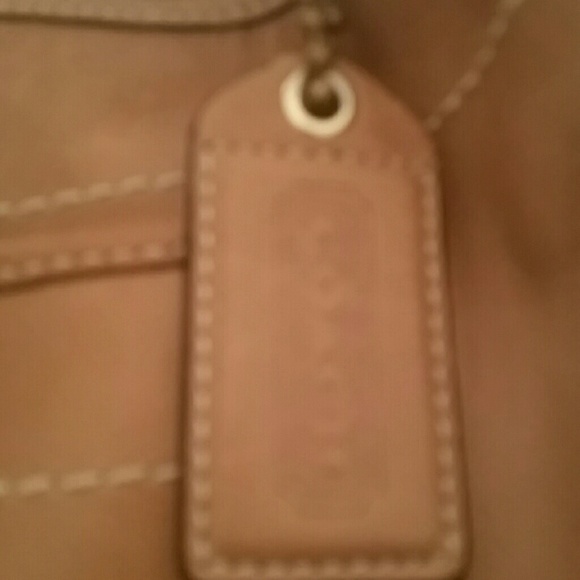 AUTHENTIC leather Coach bag - Picture 3 of 4