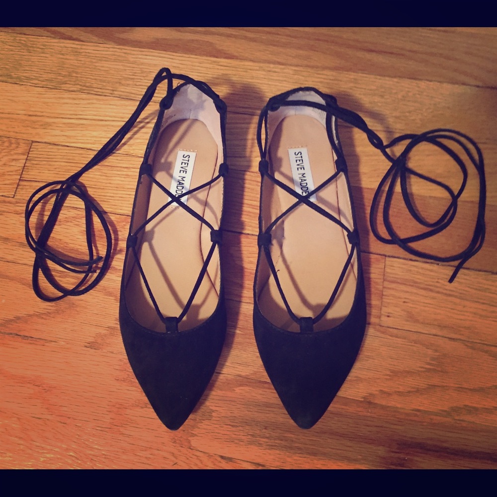 Steve Madden Eleanorr lace up flats