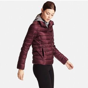 Ultra light down jacket in black