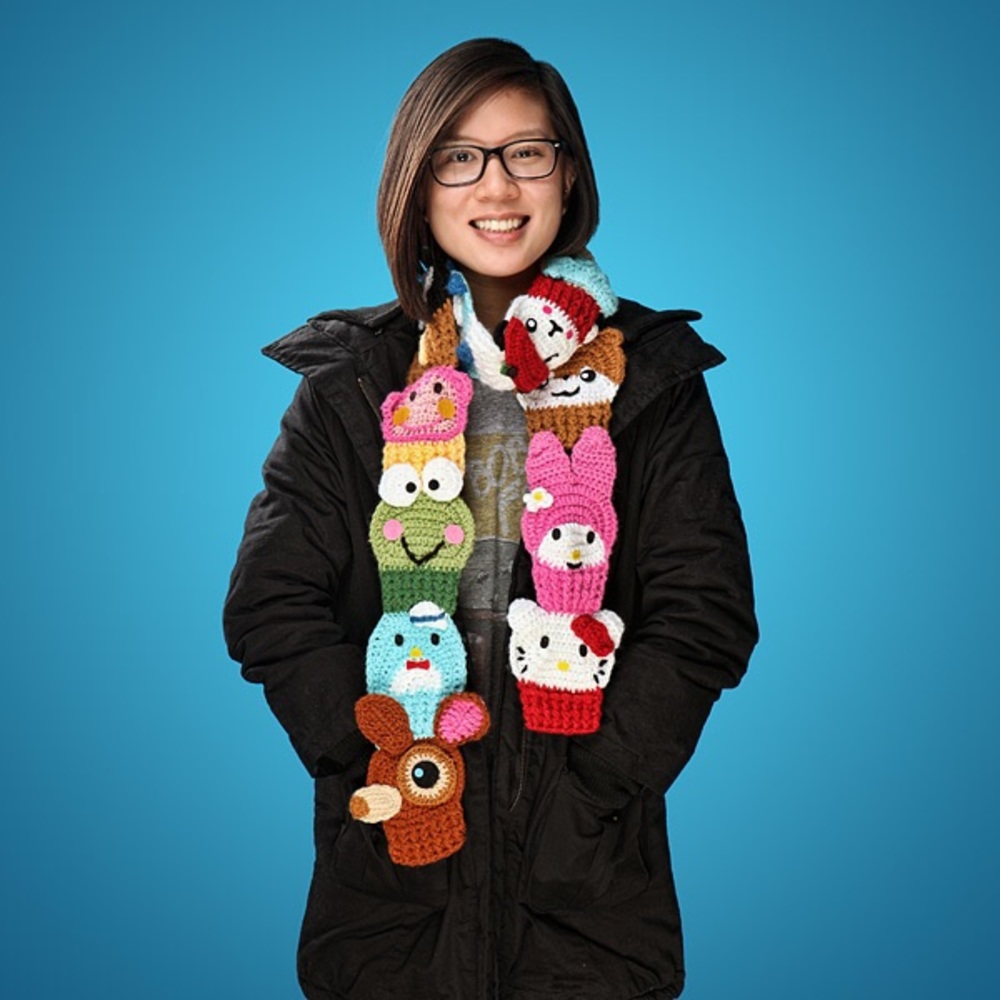 Yummy You Sanrio hello kitty kitschy knitted scarf