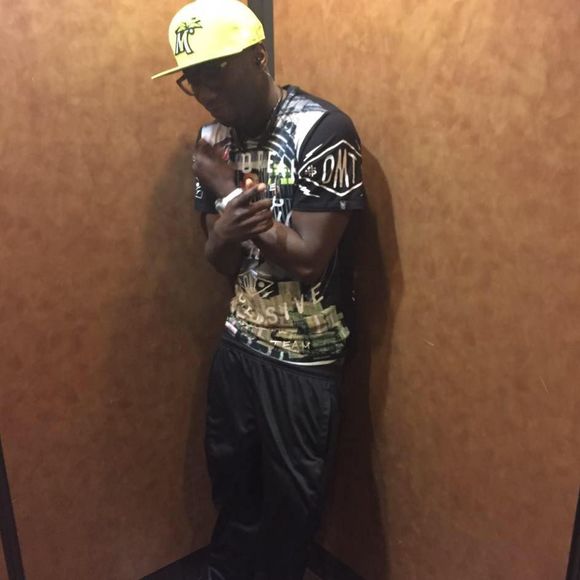 Meet your Posher, Mikey - Picture 1 of 1