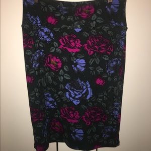 Lularoe Floral Cassie
