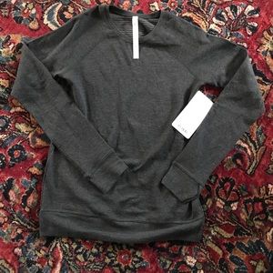 lululemon open your heart ls ii bnwt. Size 6