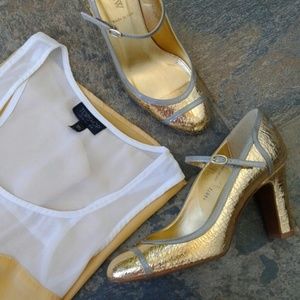 J. Crew Gold Metallic Crackle Mary Janes Size 7