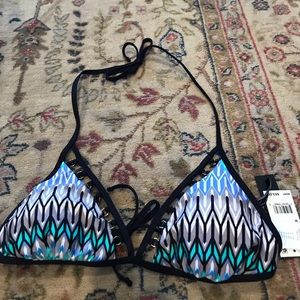 Kenneth Cole bikini top size M