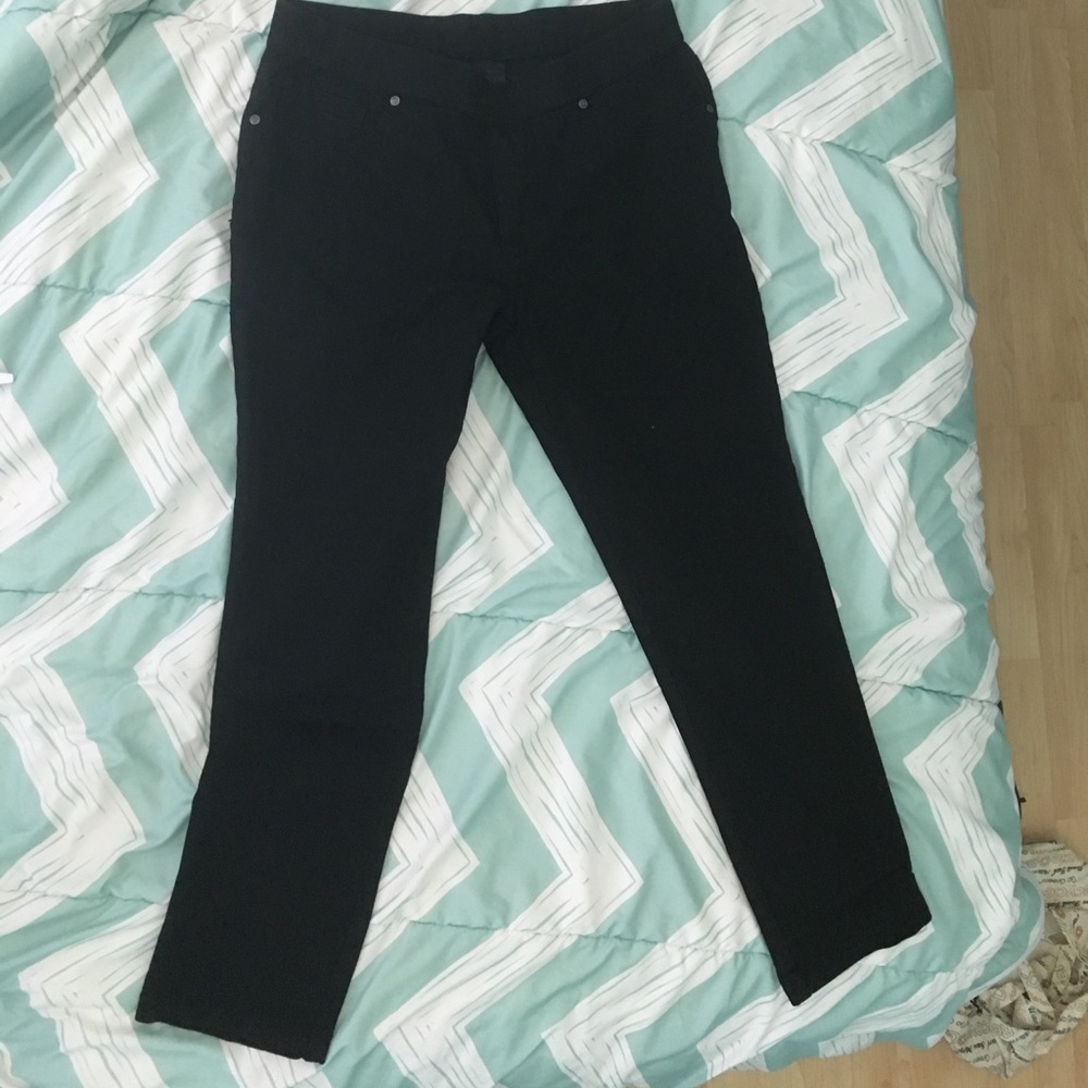 Faded Glory black pants!