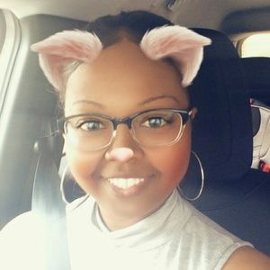 Meet your Posher, Kim