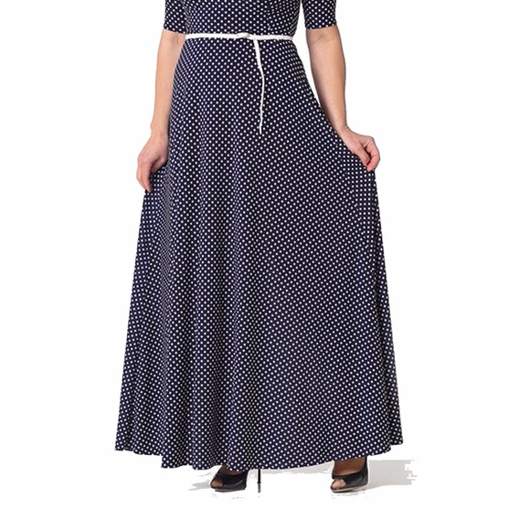 PLUS SIZE POLKA DOT MAXI DRESS MADE IN EUROPE - Picture 2 of 2