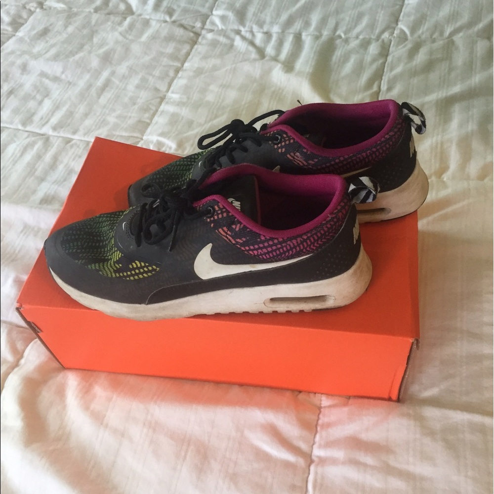 Nike Sneakers