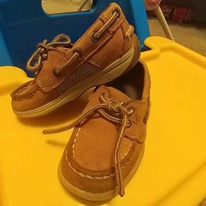 Kids sperry shoes