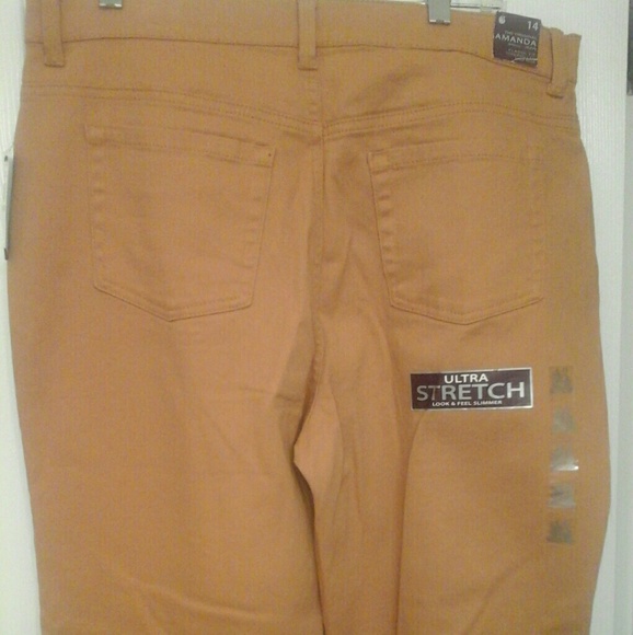 Jeans - Picture 3 of 4