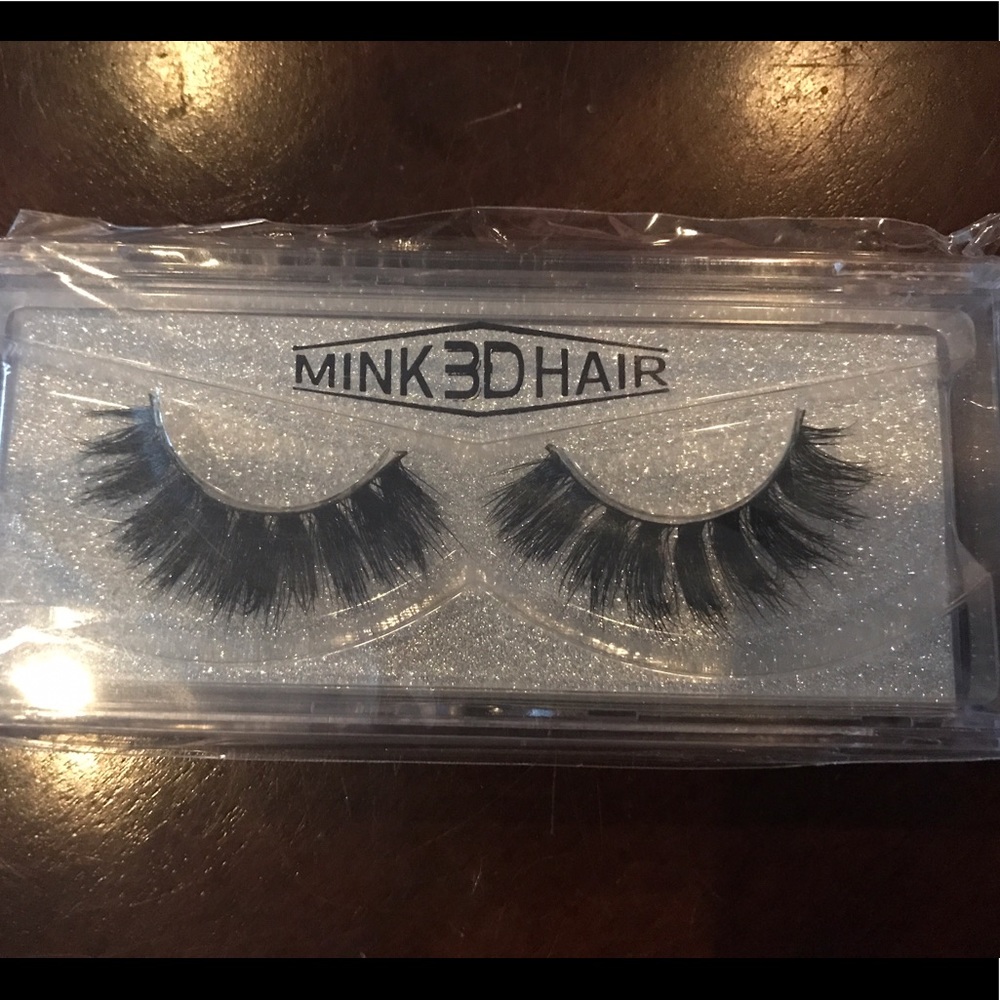 Handmade mink eyelashes