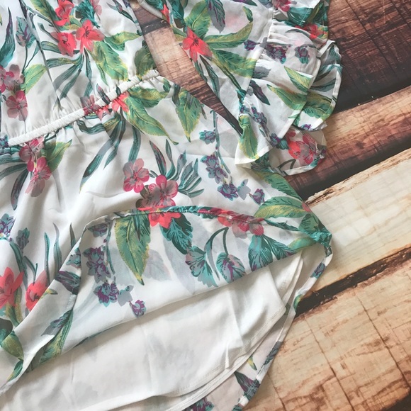 Last one! Off Shoulder Bell Sleeve Tropical  Dress - Picture 4 of 5