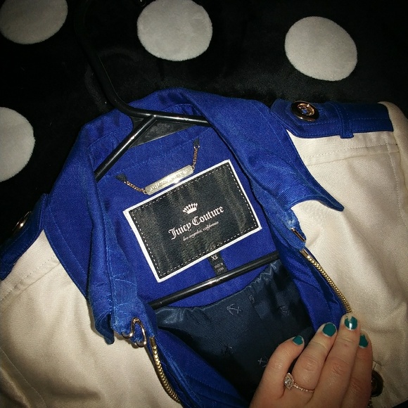 Coat - Picture 2 of 5