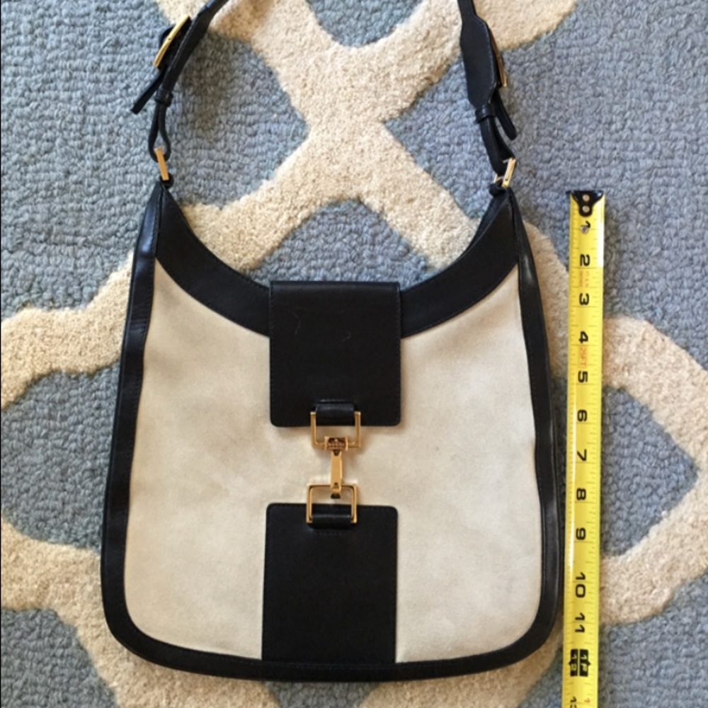 Authentic Gucci shoulder bag
