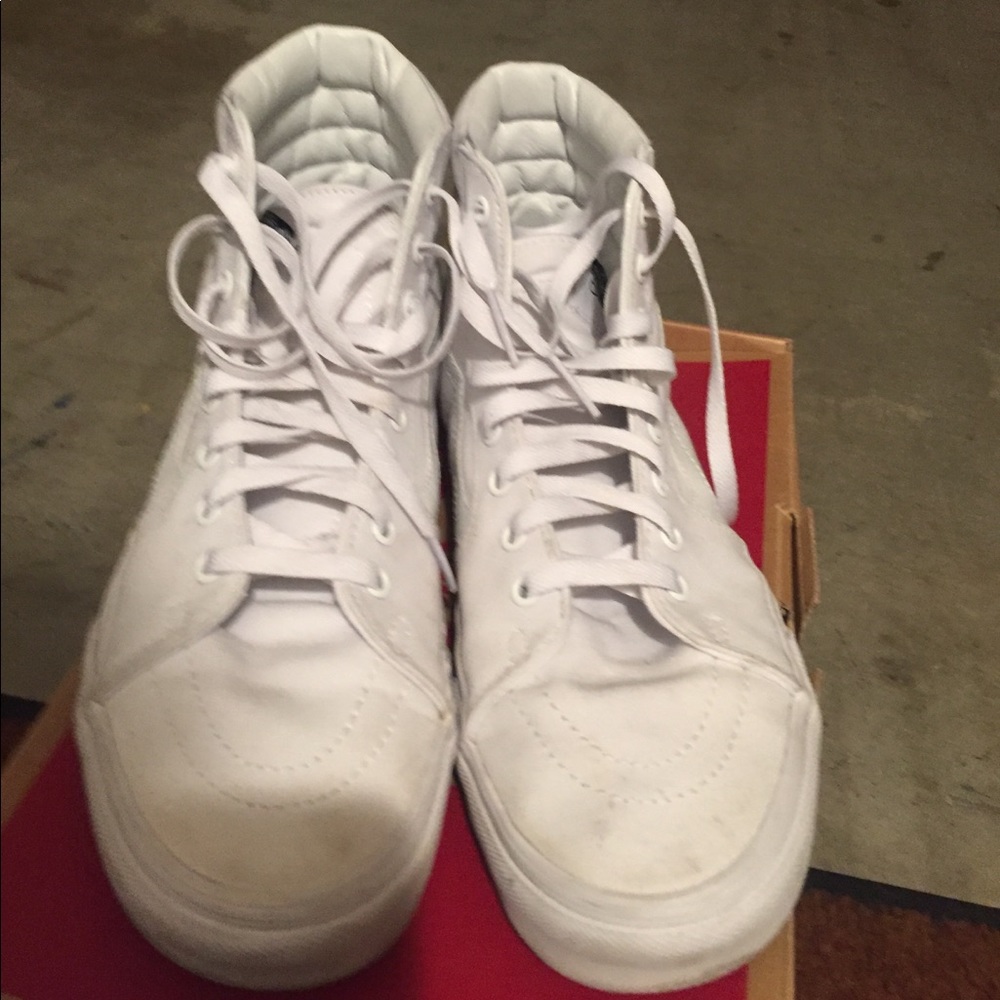 White Vans SKI-8 HI's