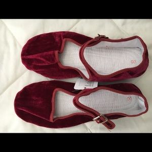NWT Red Velvet Mary Janes Size 8