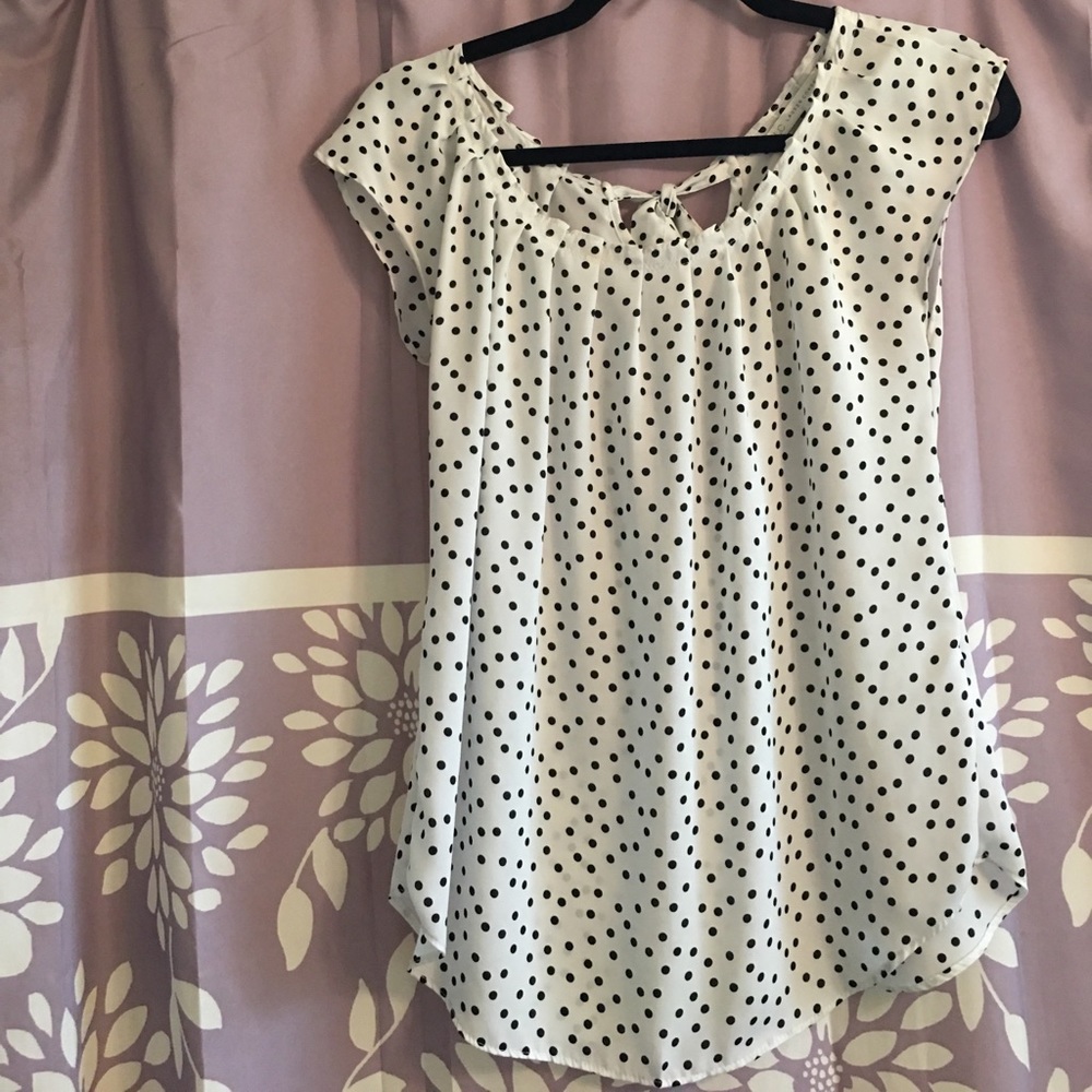 Polka dot top