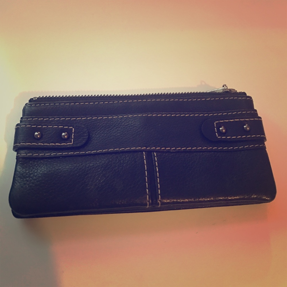 Black fossil wallet