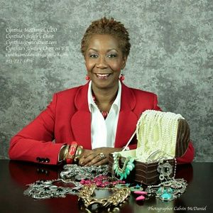 Meet your Posher, Cynthia