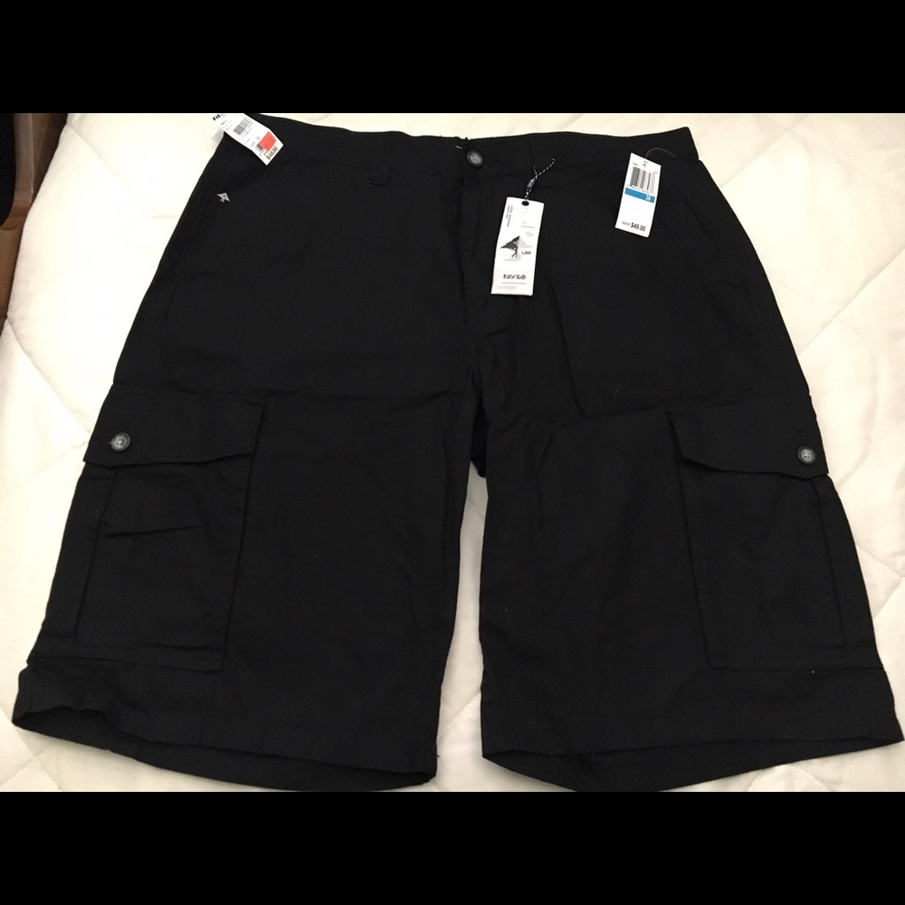 NWT LRG Black Cargo Shorts Size 36