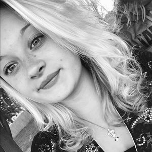 Meet your Posher, Ariah