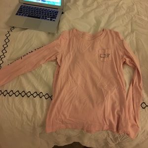 Vineyard Vines light pink long sleeve shirt!!