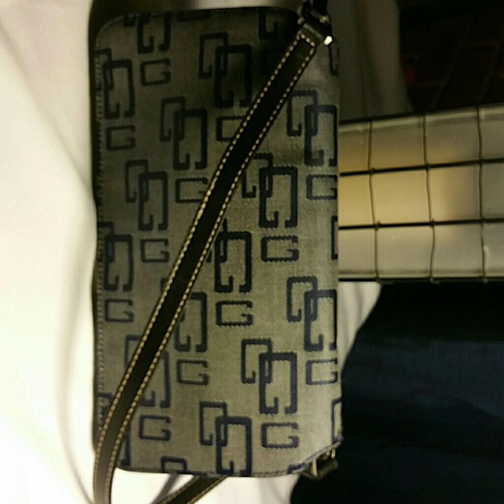 Guess mini handbag