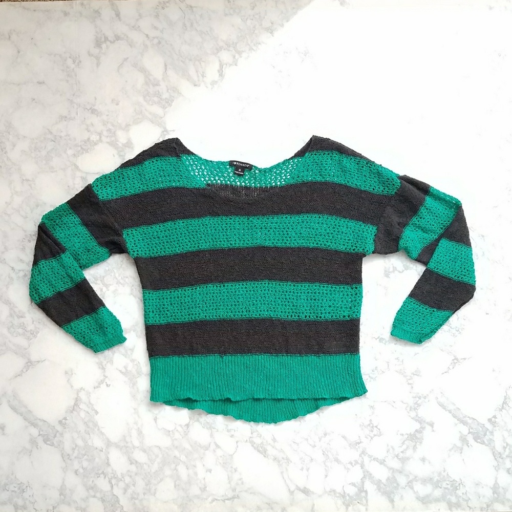 I ❤ Ronson Crop Striped Sweater