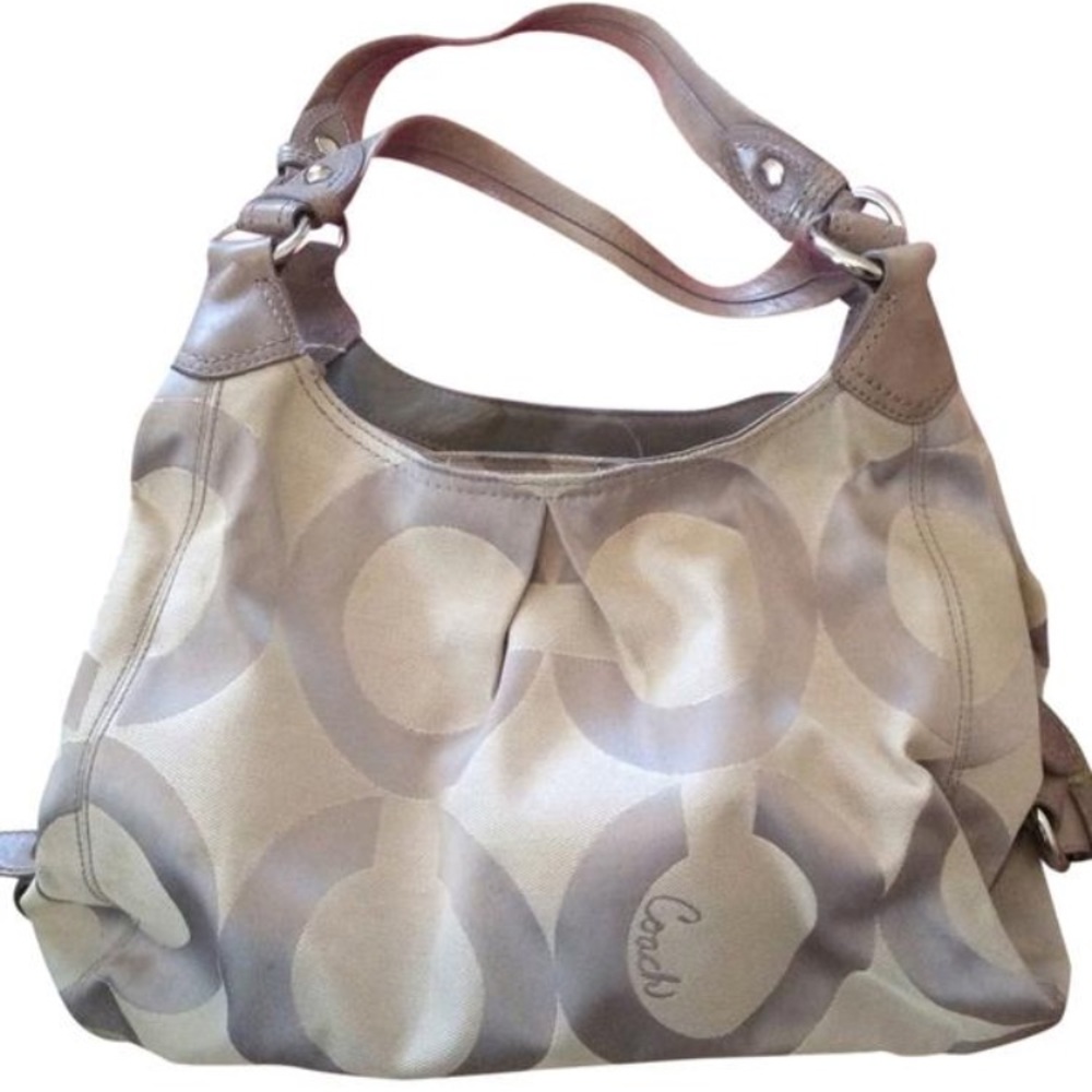 **OFFERS WELCOME**Coach Op Art Maggie
