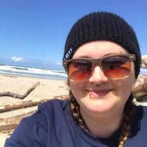 Meet your Posher, Tabitha