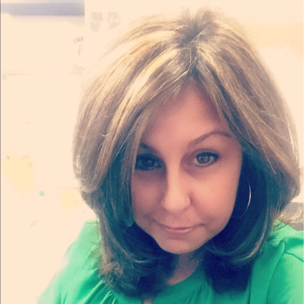 Meet your Posher, Kelly