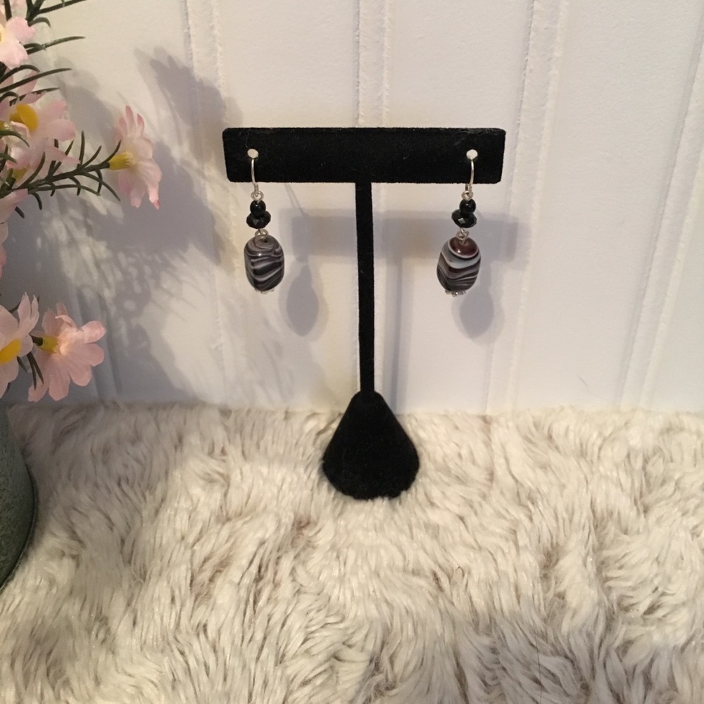 Pretty Beaded Black and Gray Earrings ❤️❤️