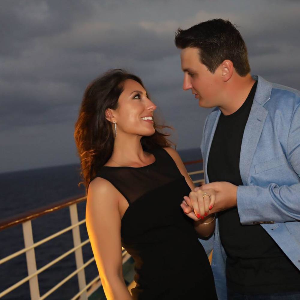 Meet your Posher, Desiree