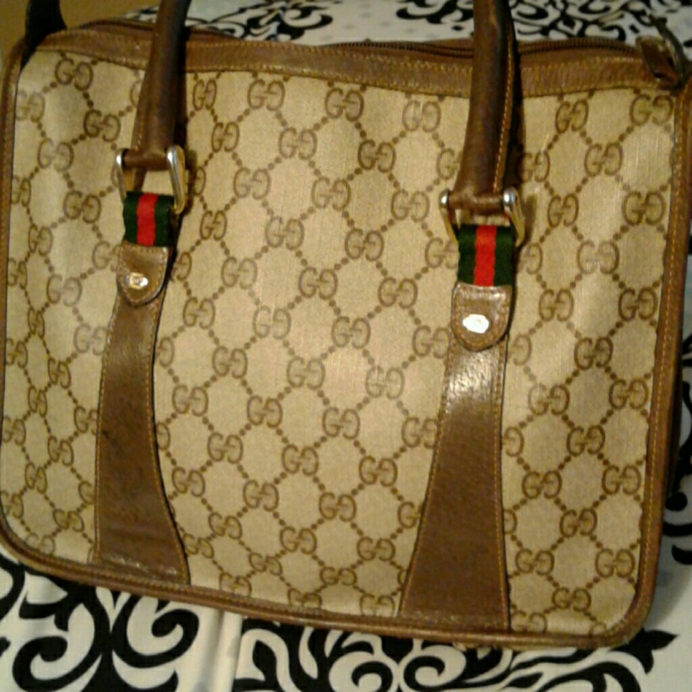 VINTAGE STYLE GUCCI HAND BAG $Friday Sale  $