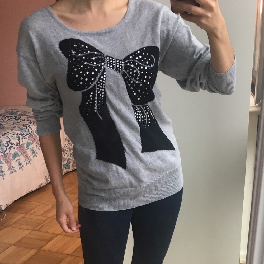 Bow Sweater