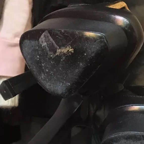 SOLD Authentic Alexander McQueen ankle boots 38 - Picture 4 of 4