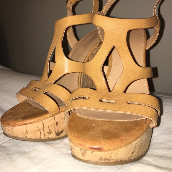 Wedges - Picture 2 of 3