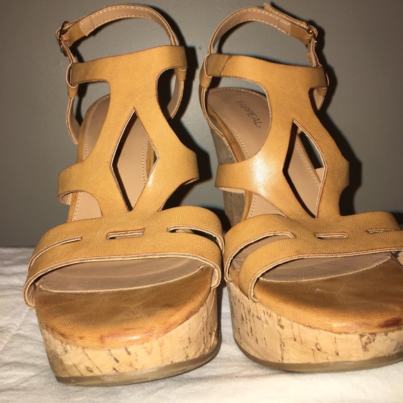 Wedges - Picture 3 of 3