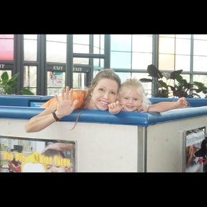 Meet your Posher, Jaclyn