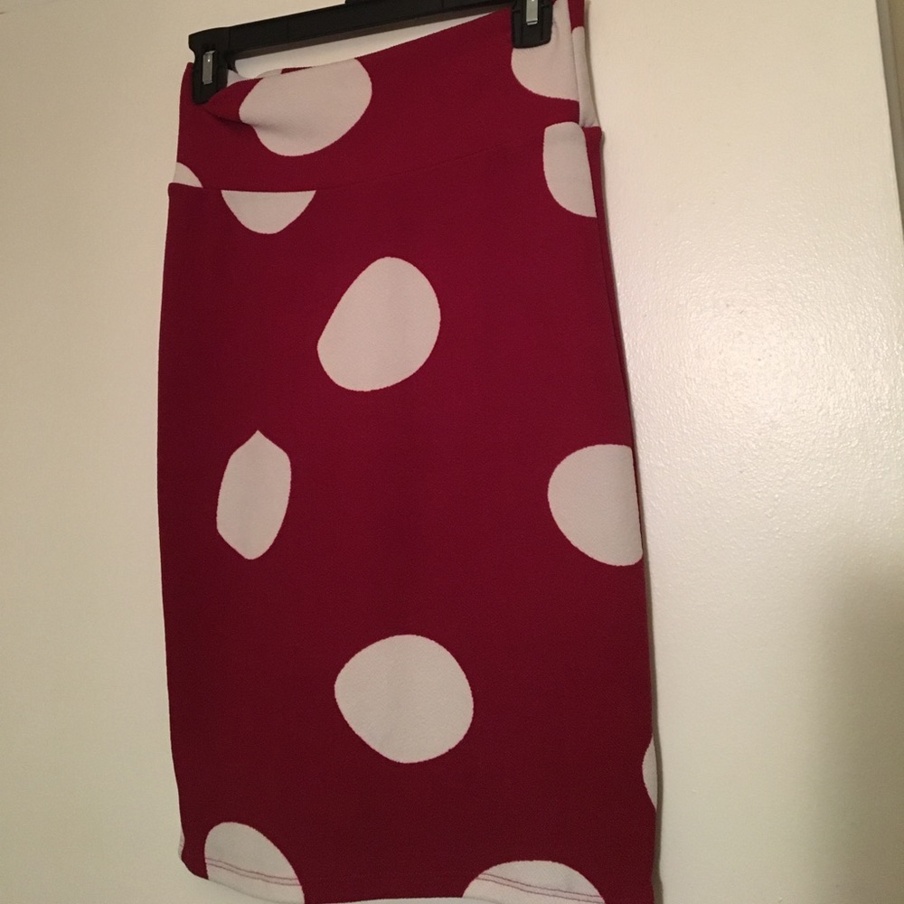 Extra small red/white polka dot lularoe cassie