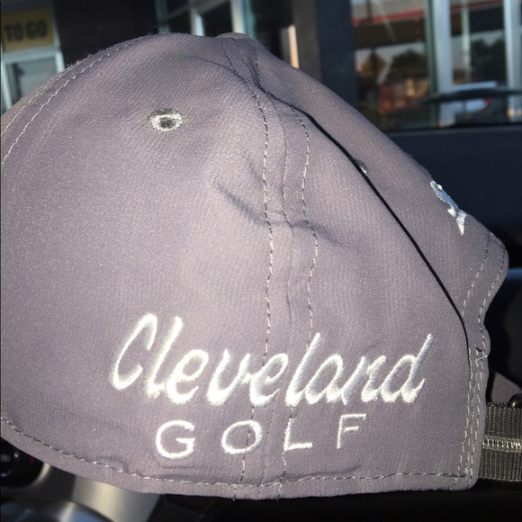 Brand New Srixon Golf Hat - Picture 3 of 4