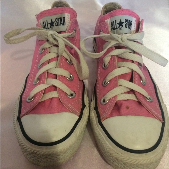 Pink converse - Picture 3 of 5