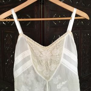 Vintage inspired Embroidered flowy tank top