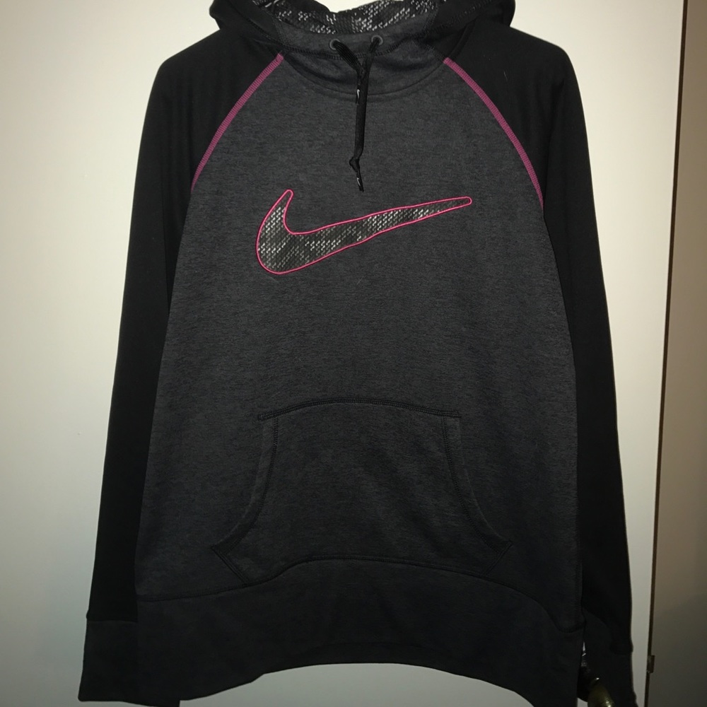 Therma Fit Nike Sweatshirt