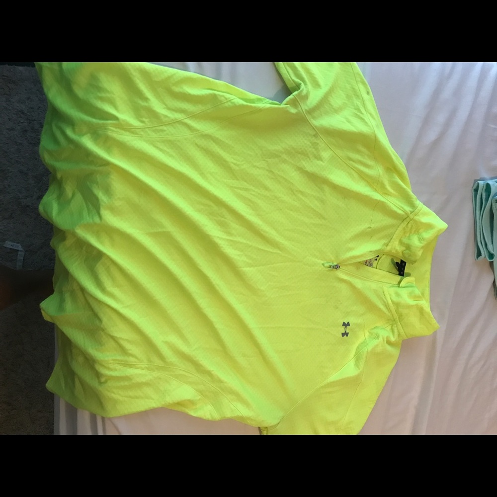 XL Neon Yellow Under Armor Pullover