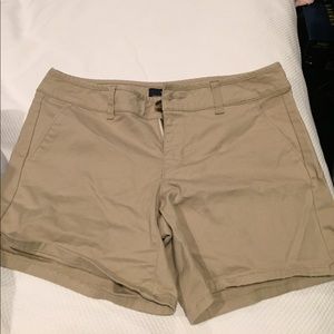 American Eagle 🦅 Midi Shorts