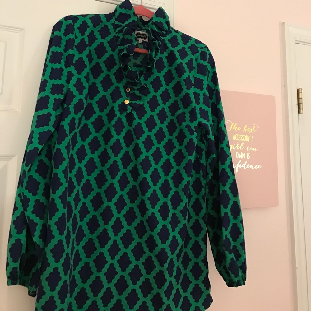 Preppy Mudpie Tunic w/ ruffled collar