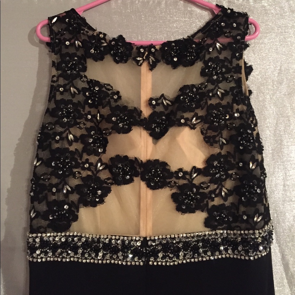 Prom Dress - Picture 4 of 8