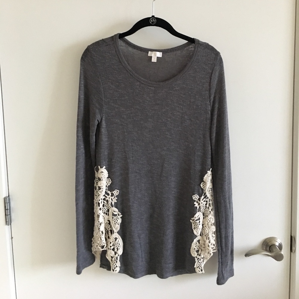 Gray sweater with lace detail